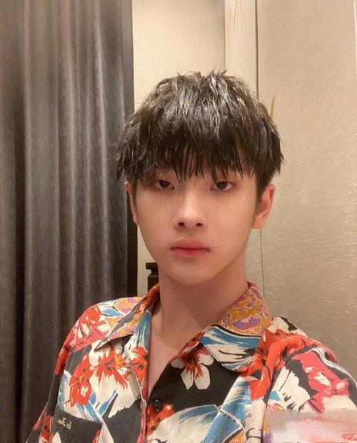 吃瓜娱乐周震南,揭秘娱乐圈幕后故事